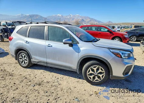 2019 Subaru Forester Premium z USA, uszkodzony, nr VIN JF2SKAGC9KH540364
